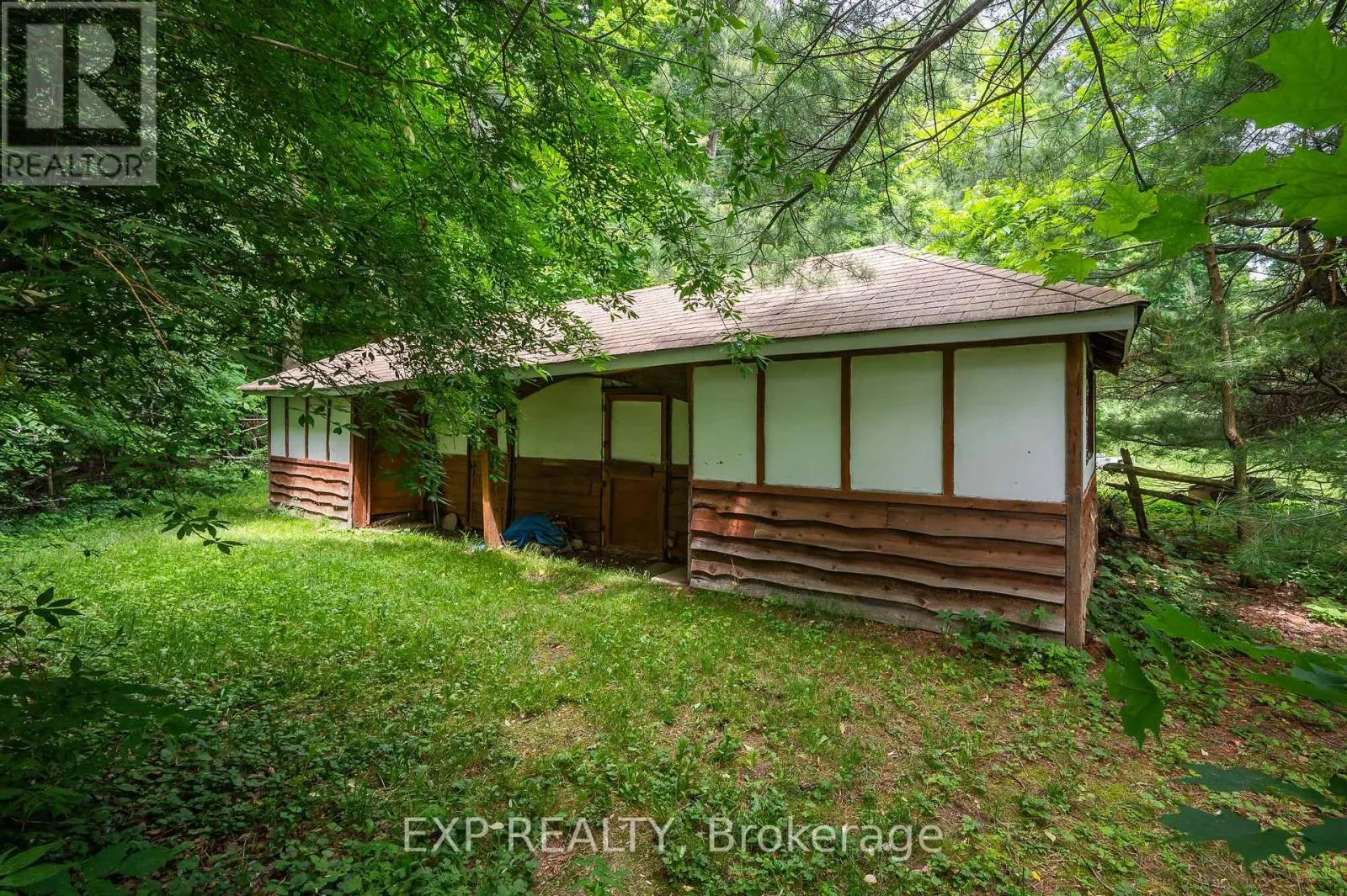 7633 APPLEBY LINE
