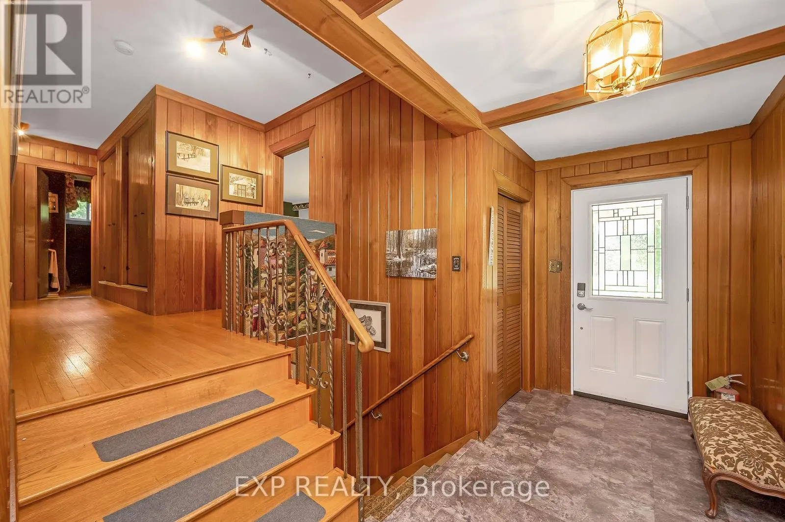 7633 APPLEBY LINE