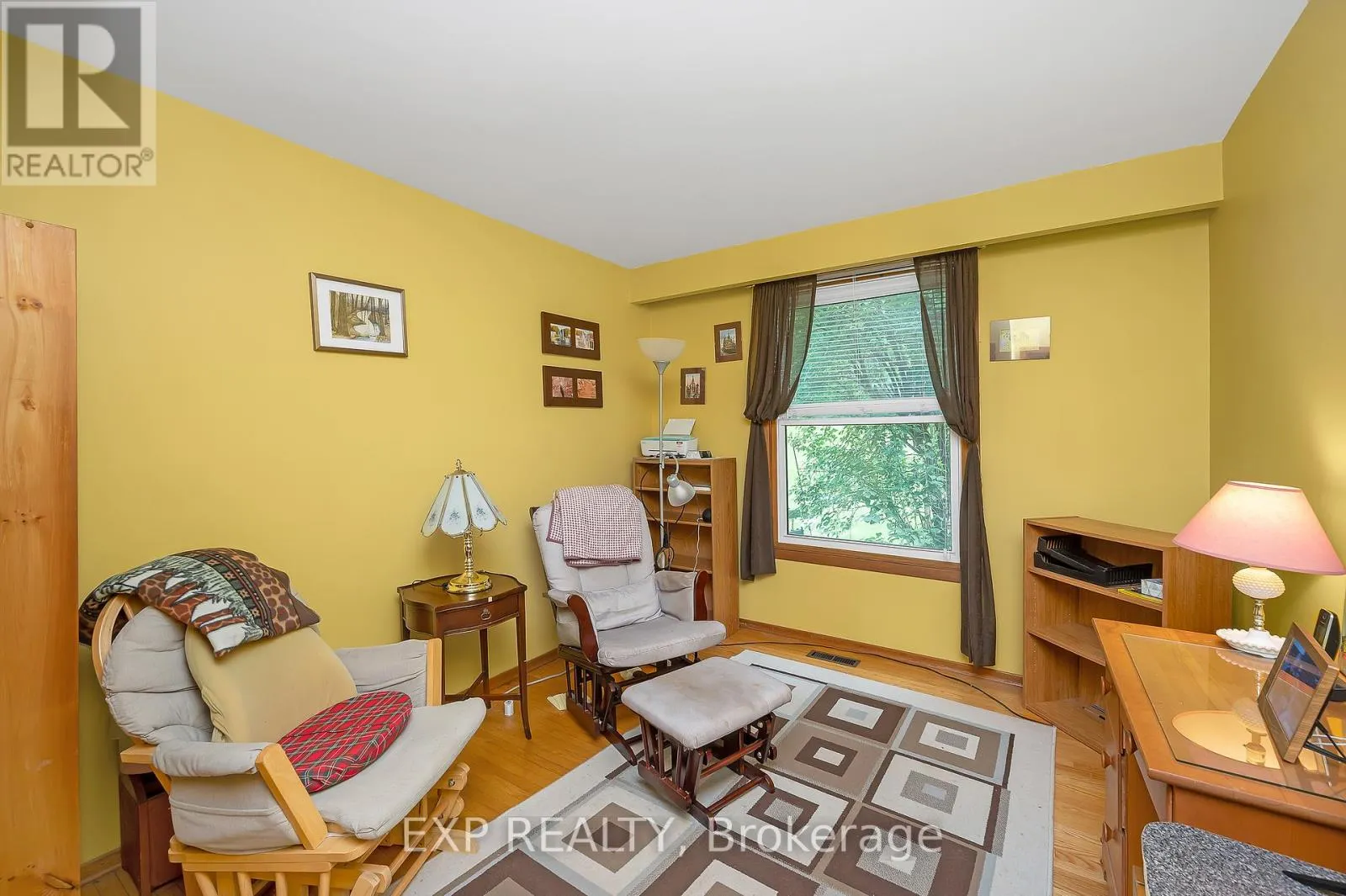7633 APPLEBY LINE
