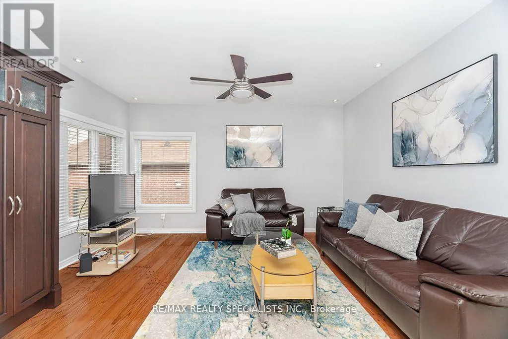 14 KIRKWOOD CRESCENT