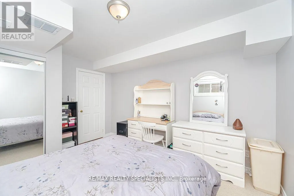 14 KIRKWOOD CRESCENT