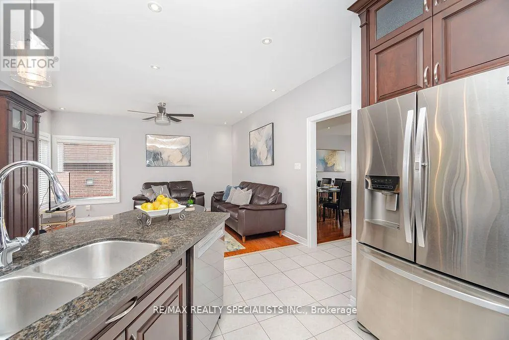 14 KIRKWOOD CRESCENT