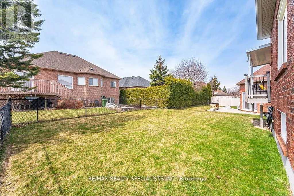 14 KIRKWOOD CRESCENT