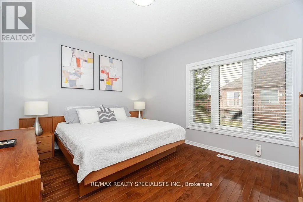 14 KIRKWOOD CRESCENT
