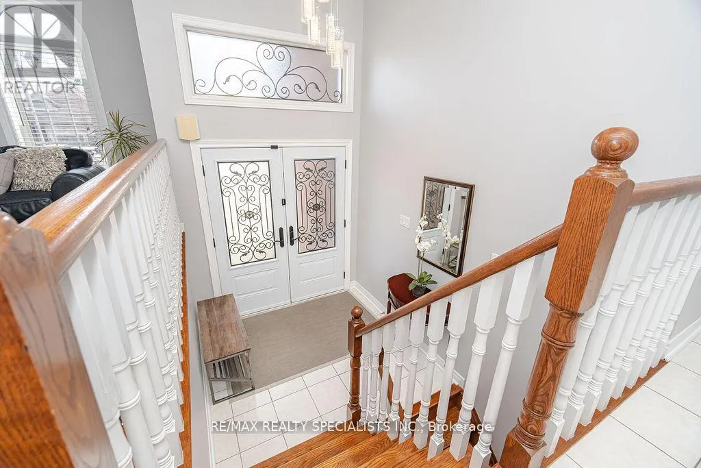 14 KIRKWOOD CRESCENT
