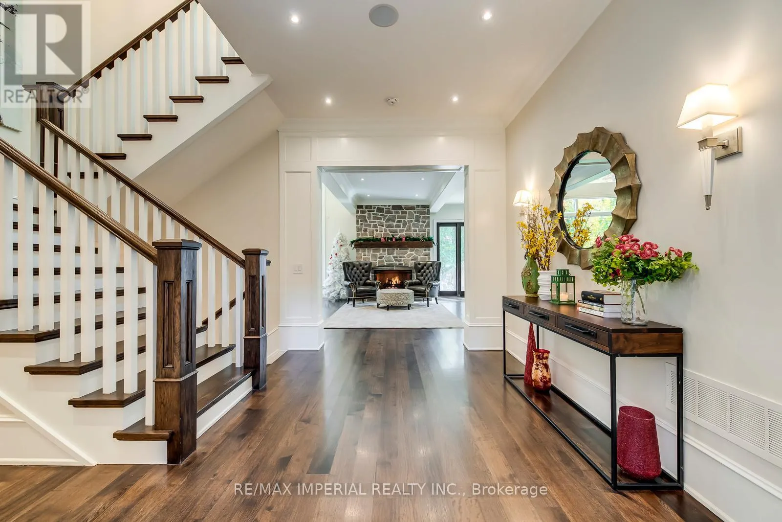 1052 MELVIN AVENUE