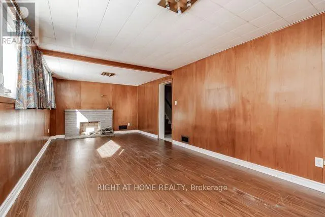 272 PINEHURST DRIVE