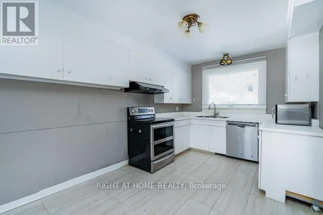 272 PINEHURST DRIVE