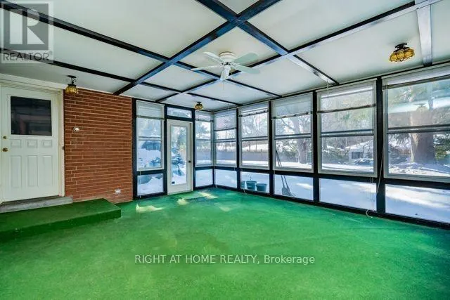 272 PINEHURST DRIVE