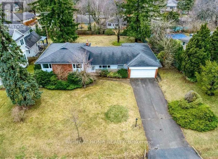 272 PINEHURST DRIVE