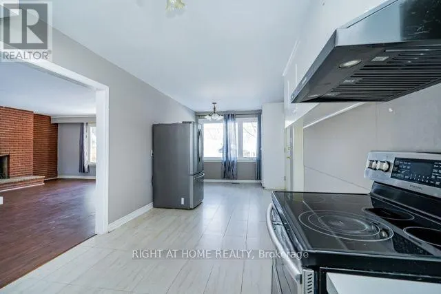 272 PINEHURST DRIVE