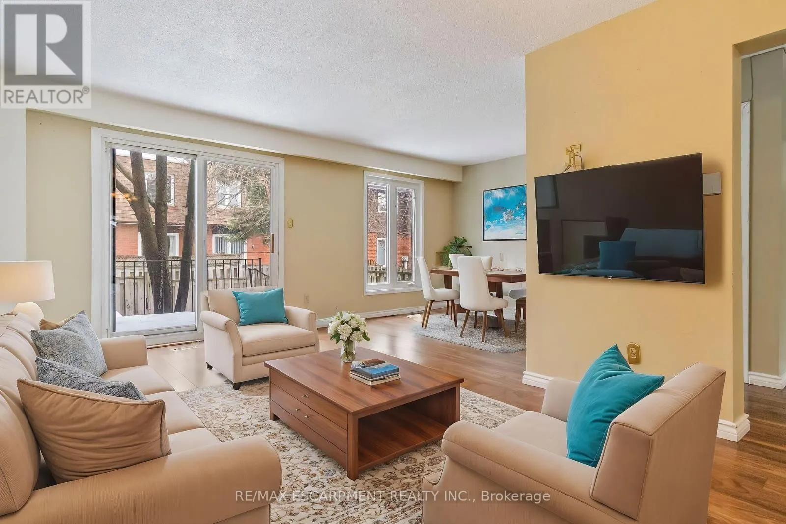 25 - 750 BURNHAMTHORPE ROAD E