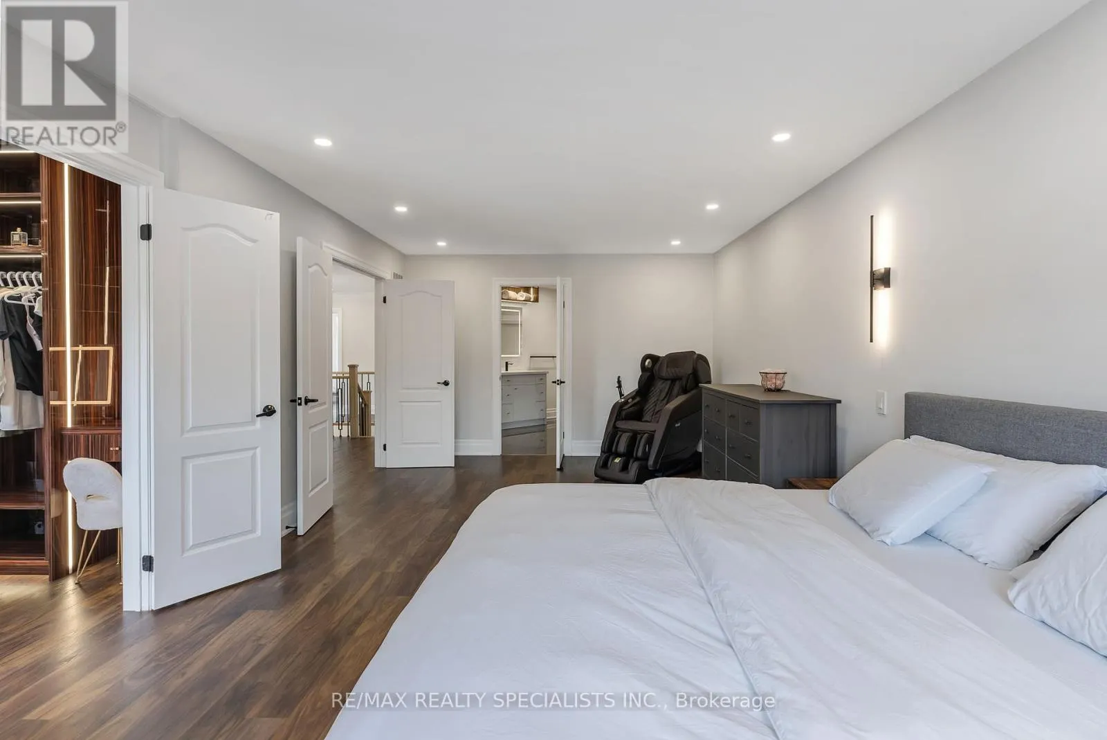 35 EWART STREET
