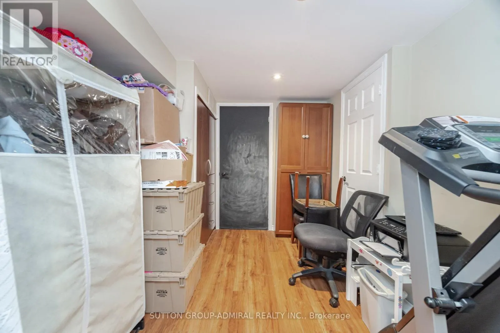 35 MORNINGSIDE DRIVE
