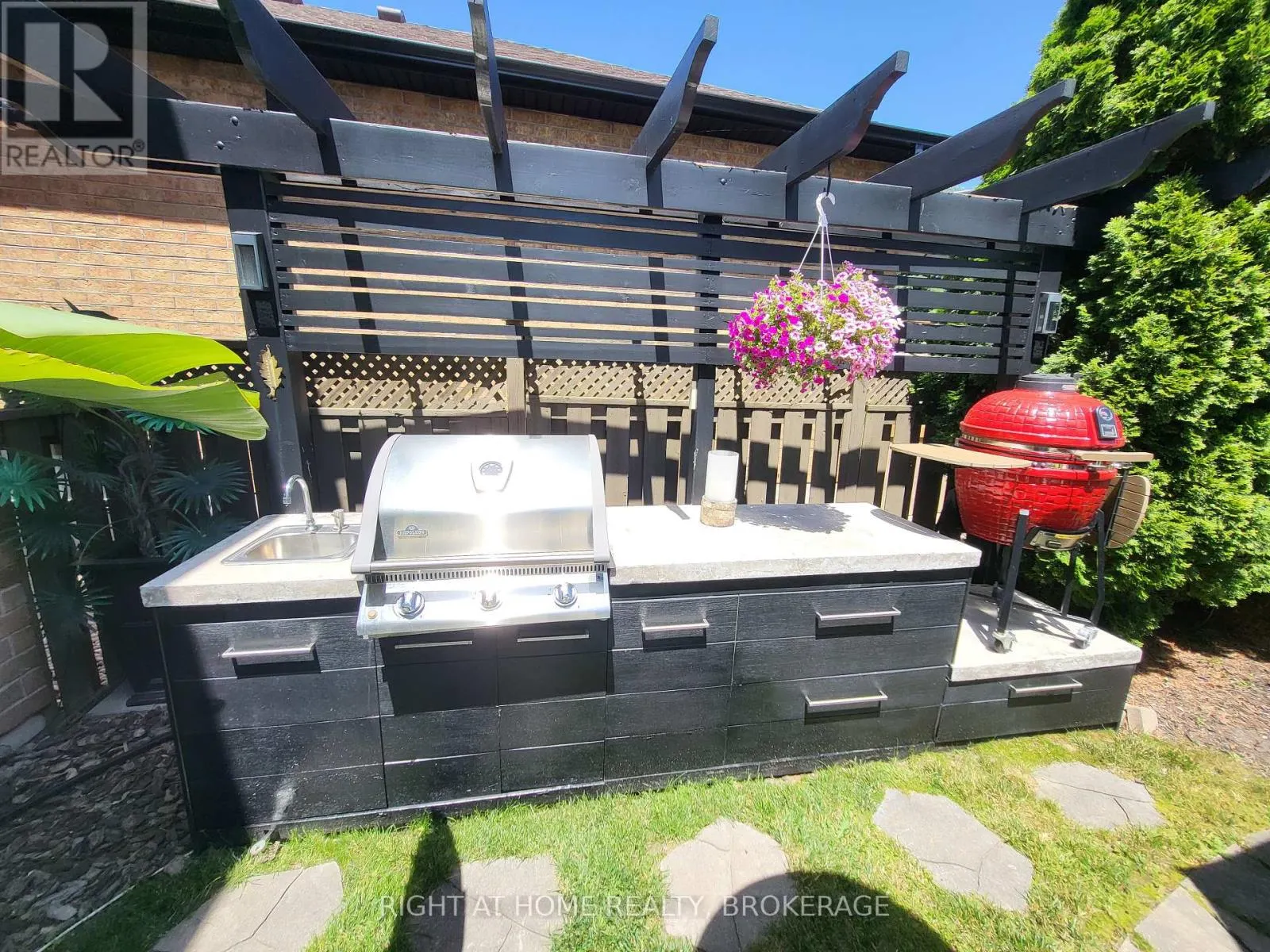 114 ATWOOD AVENUE