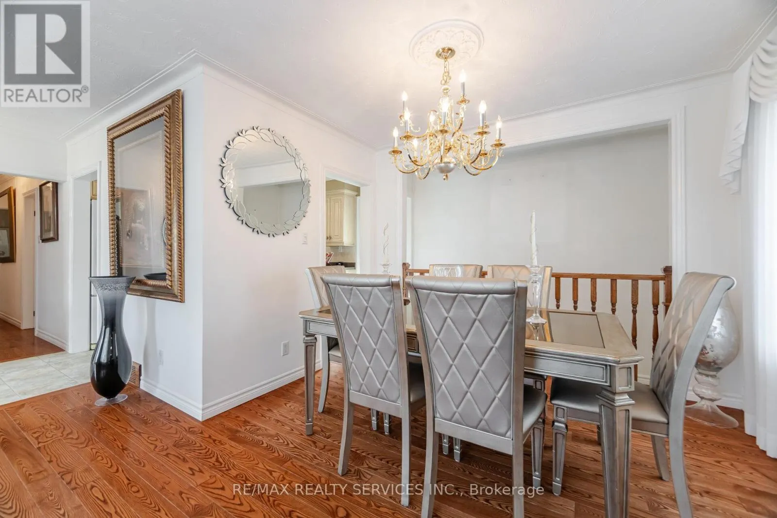 13 BAIRSTOW CRESCENT