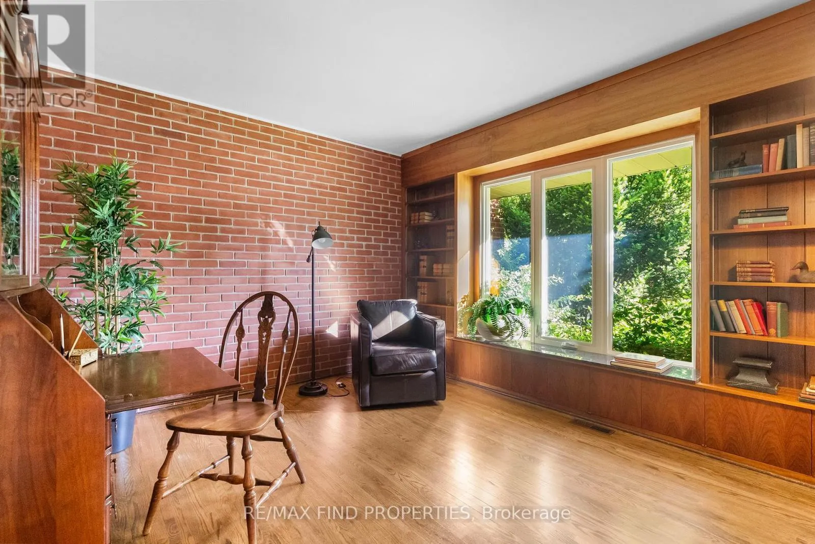 56 EDENVALE CRESCENT