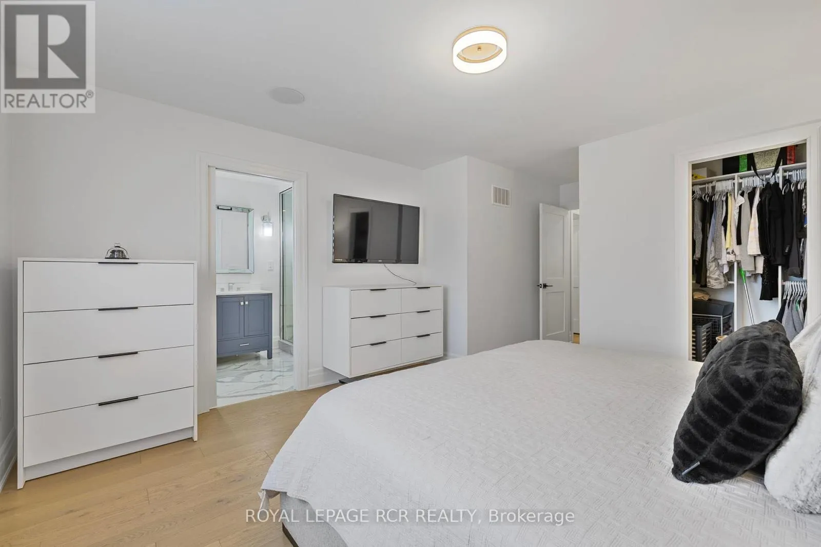 75 TARQUINI CRESCENT