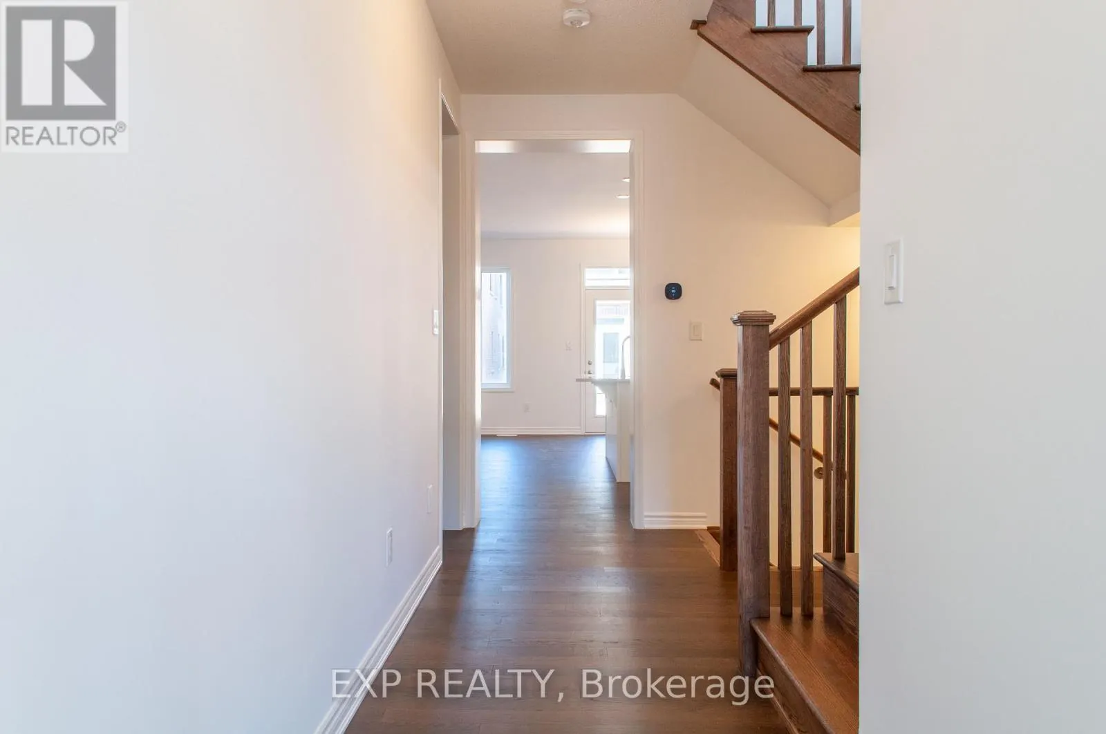 1246 MUSKOKA HEIGHTS