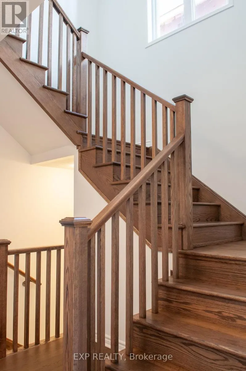 1246 MUSKOKA HEIGHTS