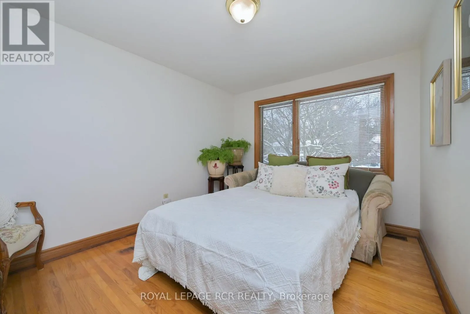 31 FOREST PARK ROAD