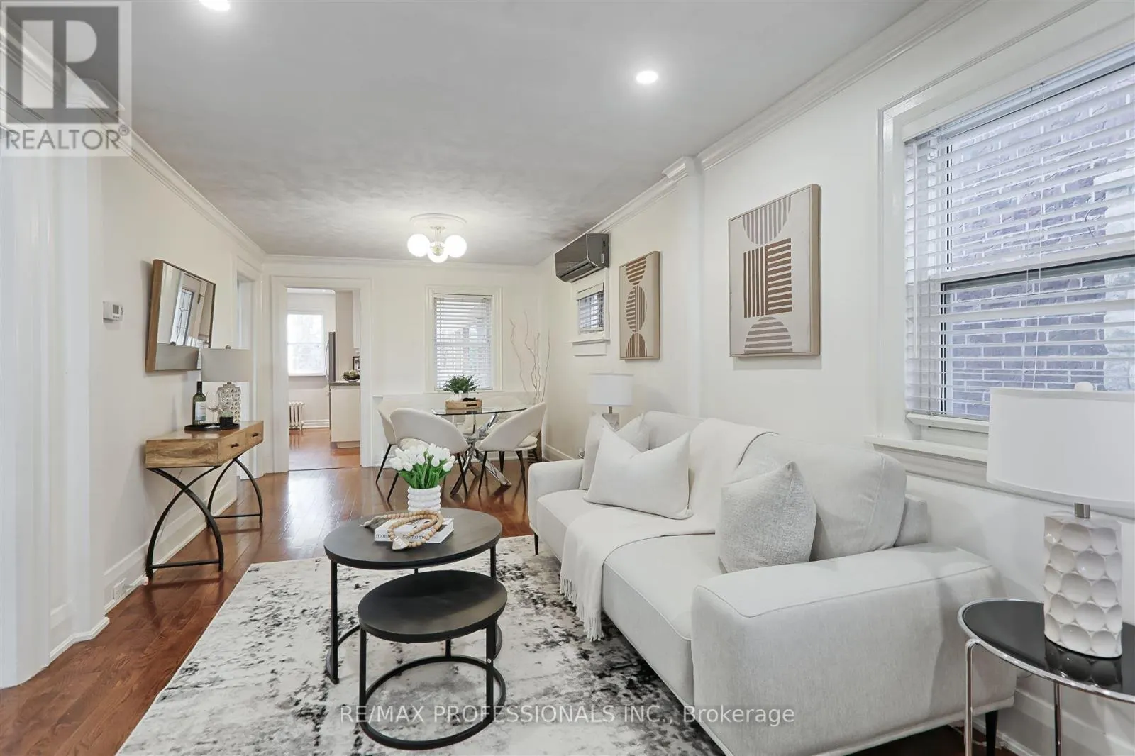 63 GUTHRIE AVENUE