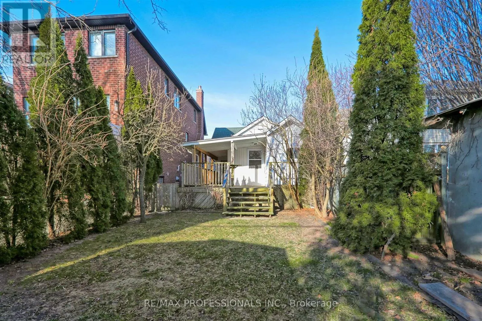 63 GUTHRIE AVENUE