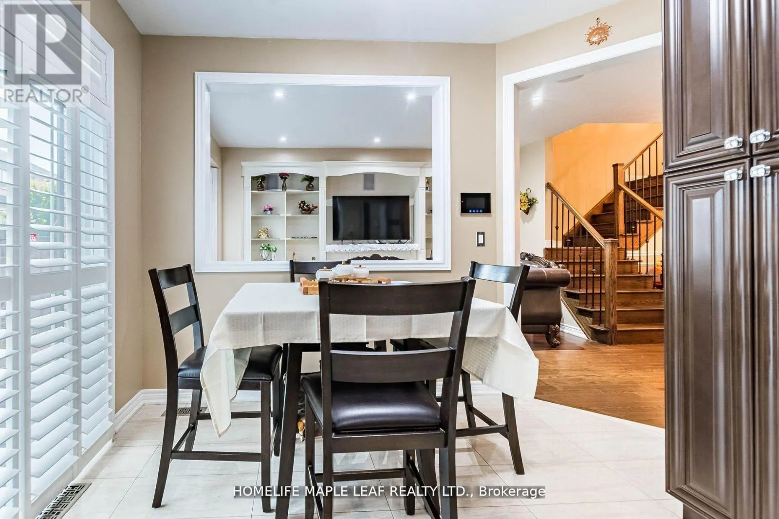34 JOLANA CRESCENT