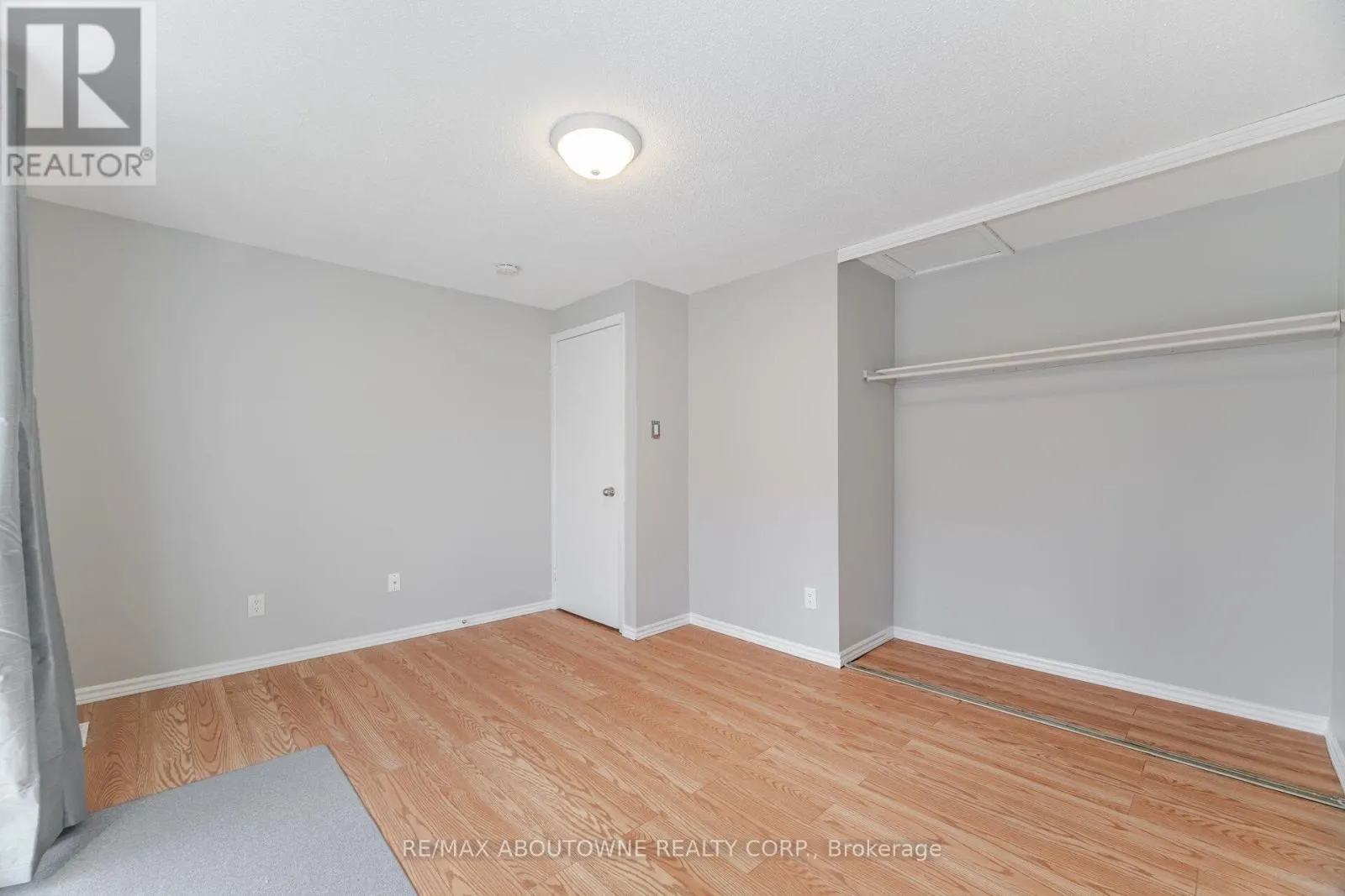 4 - 961 FRANCIS ROAD