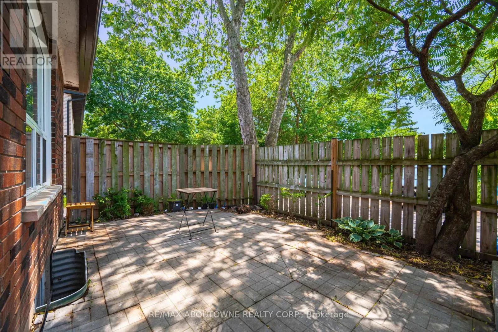 674 FRANCIS ROAD