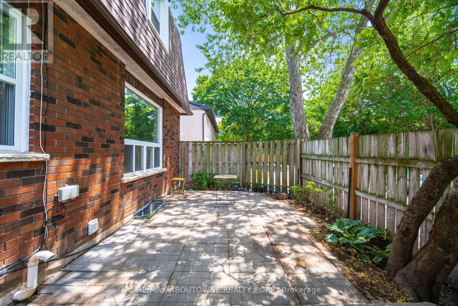 674 FRANCIS ROAD