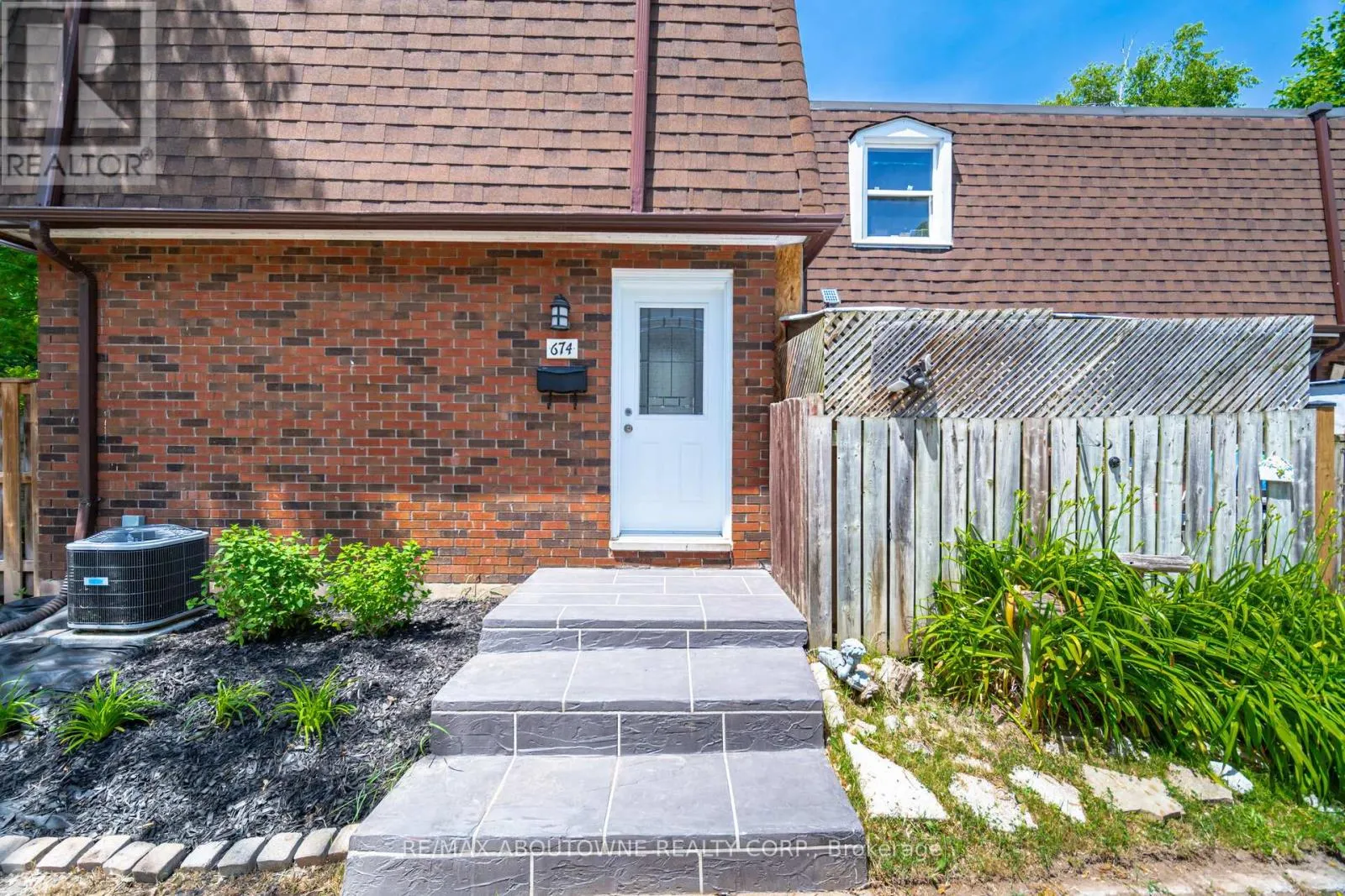 674 FRANCIS ROAD