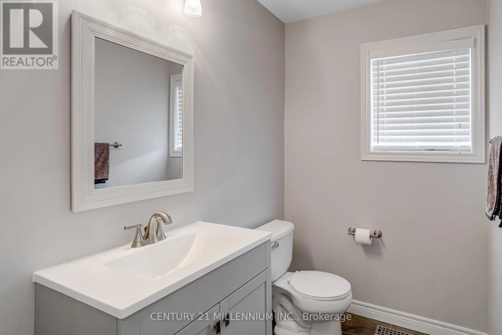 82 WARDLAW AVENUE