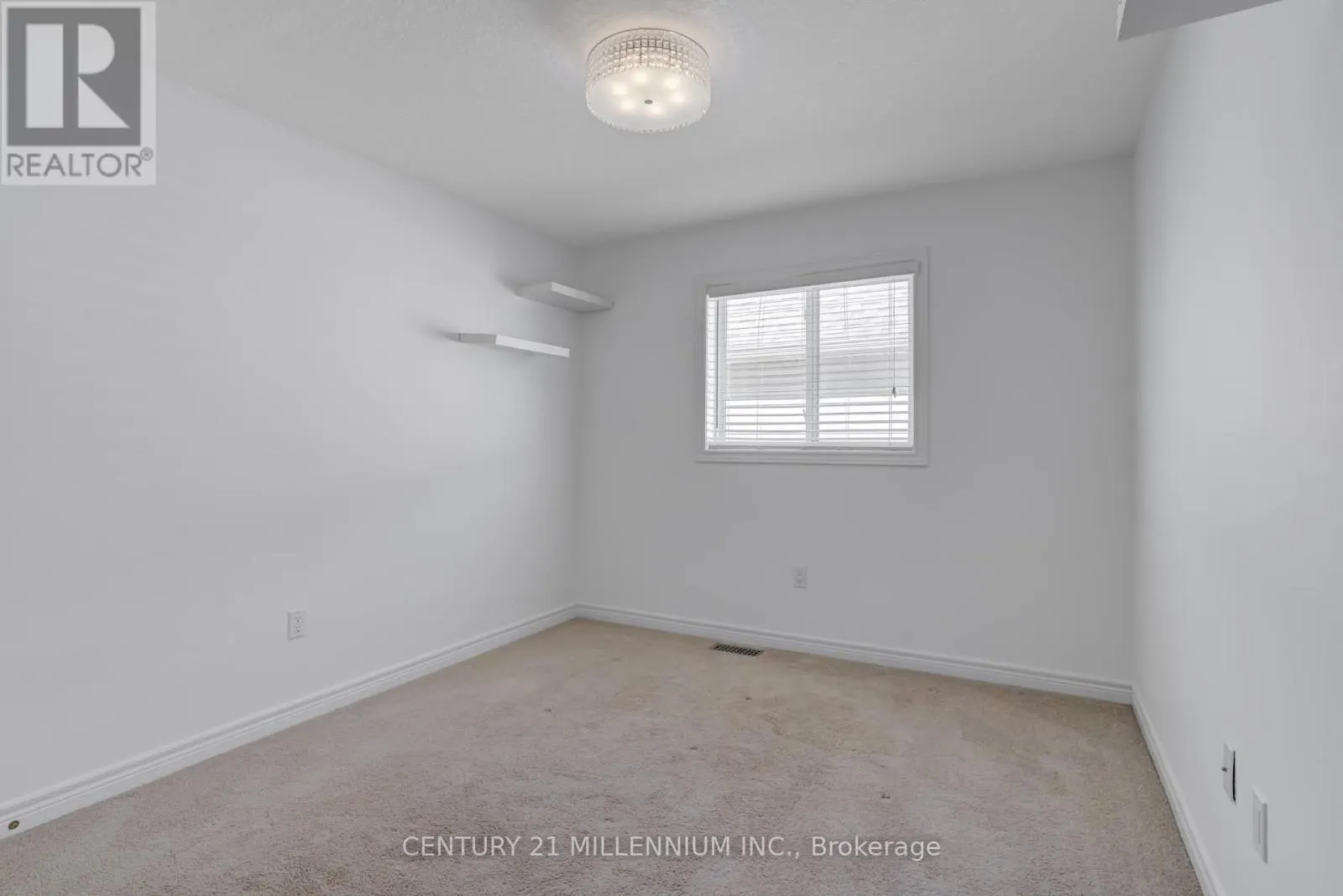 82 WARDLAW AVENUE