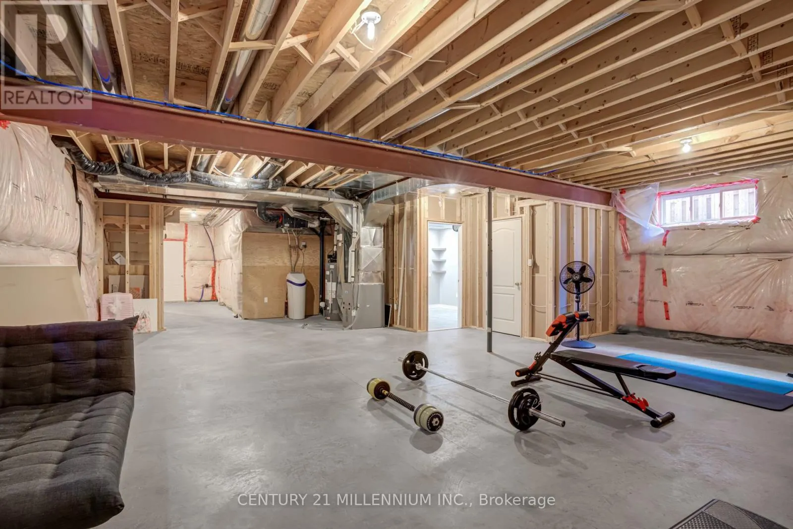 82 WARDLAW AVENUE