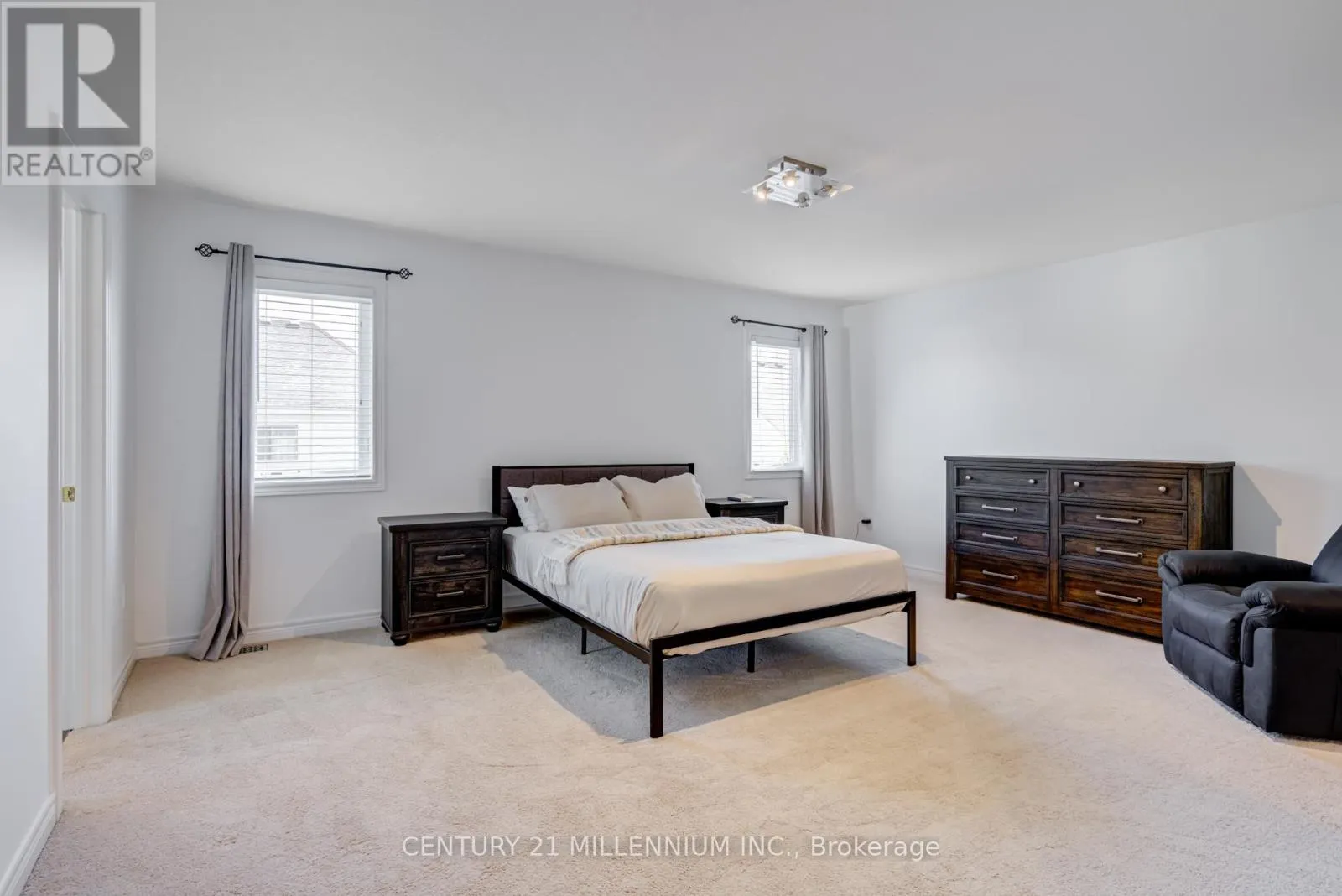82 WARDLAW AVENUE