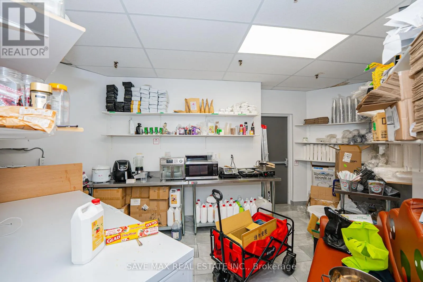 G15 - 2340 DUNDAS STREET W