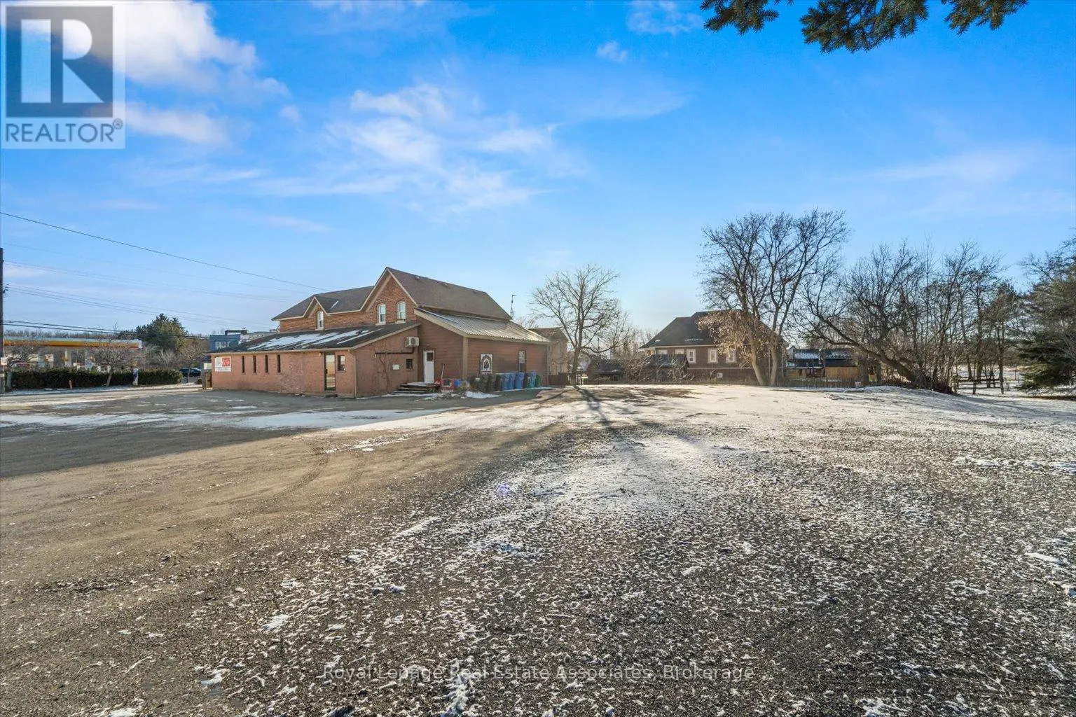 15388 AIRPORT ROAD