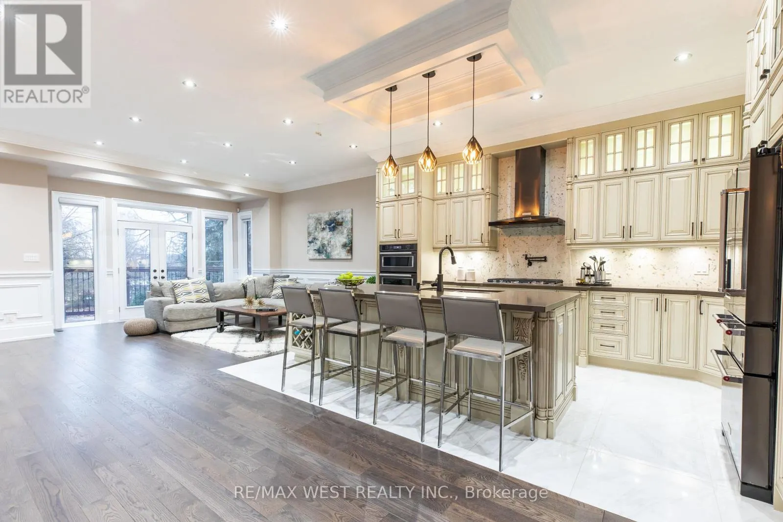 91B PARK STREET W