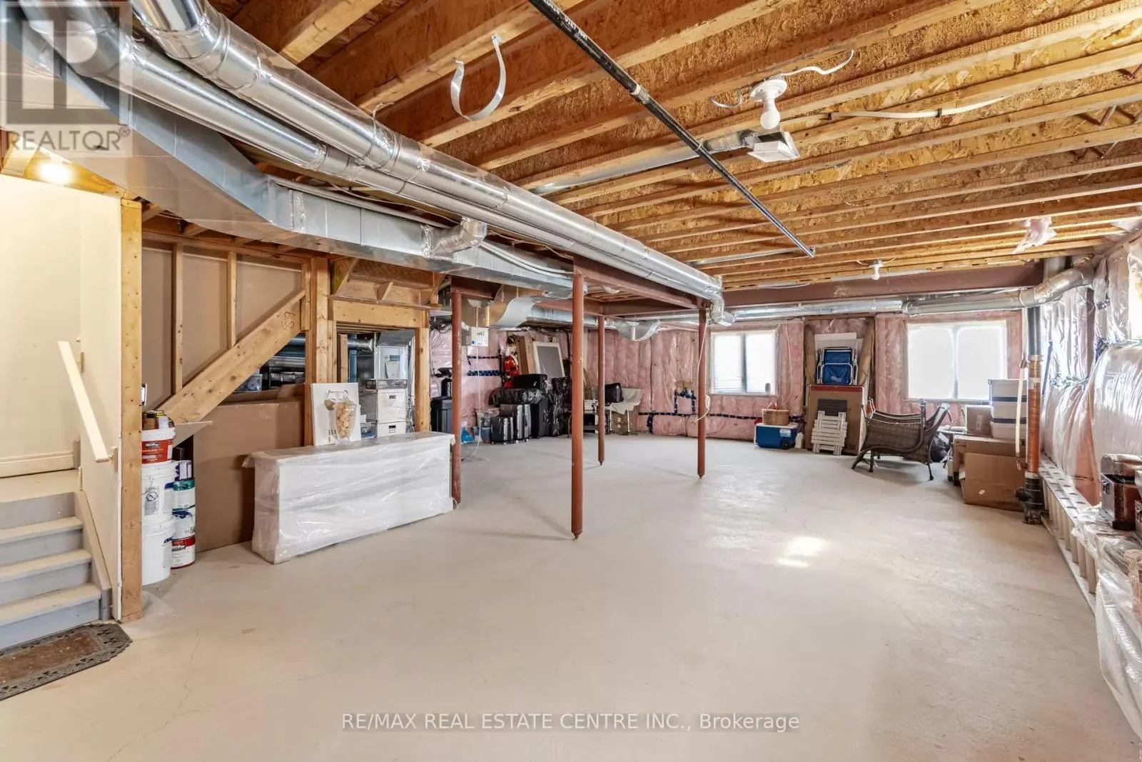 9 CALICO COURT