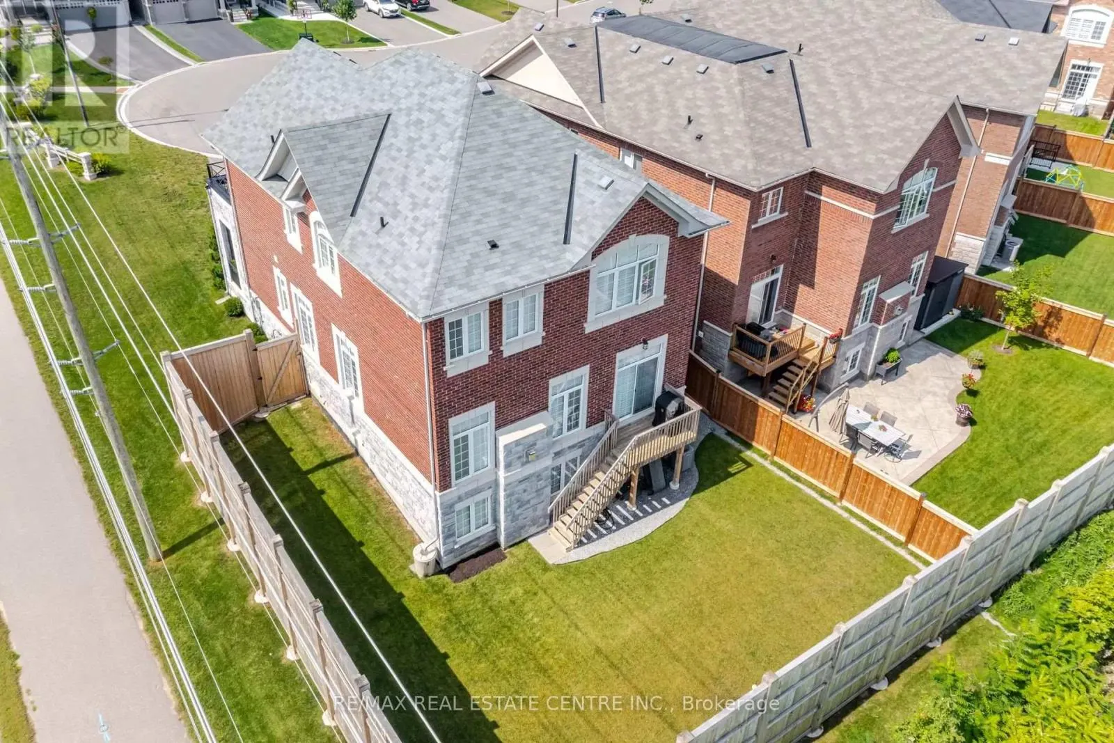 9 CALICO COURT