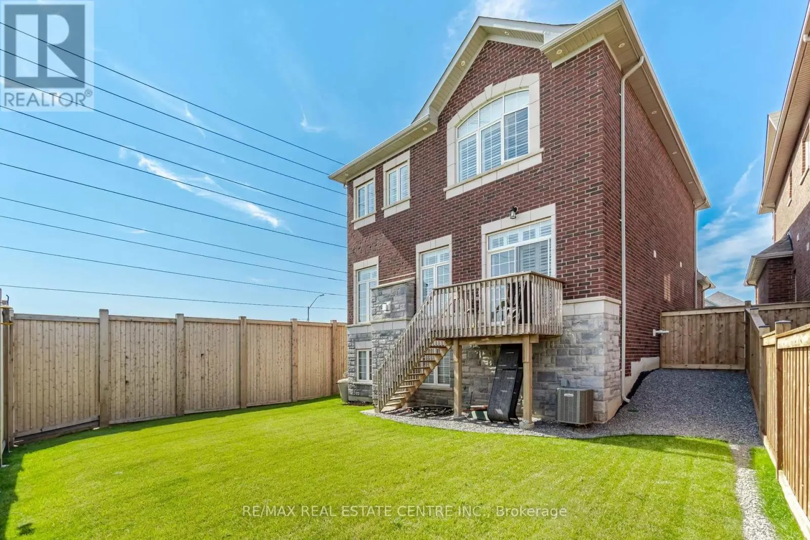 9 CALICO COURT