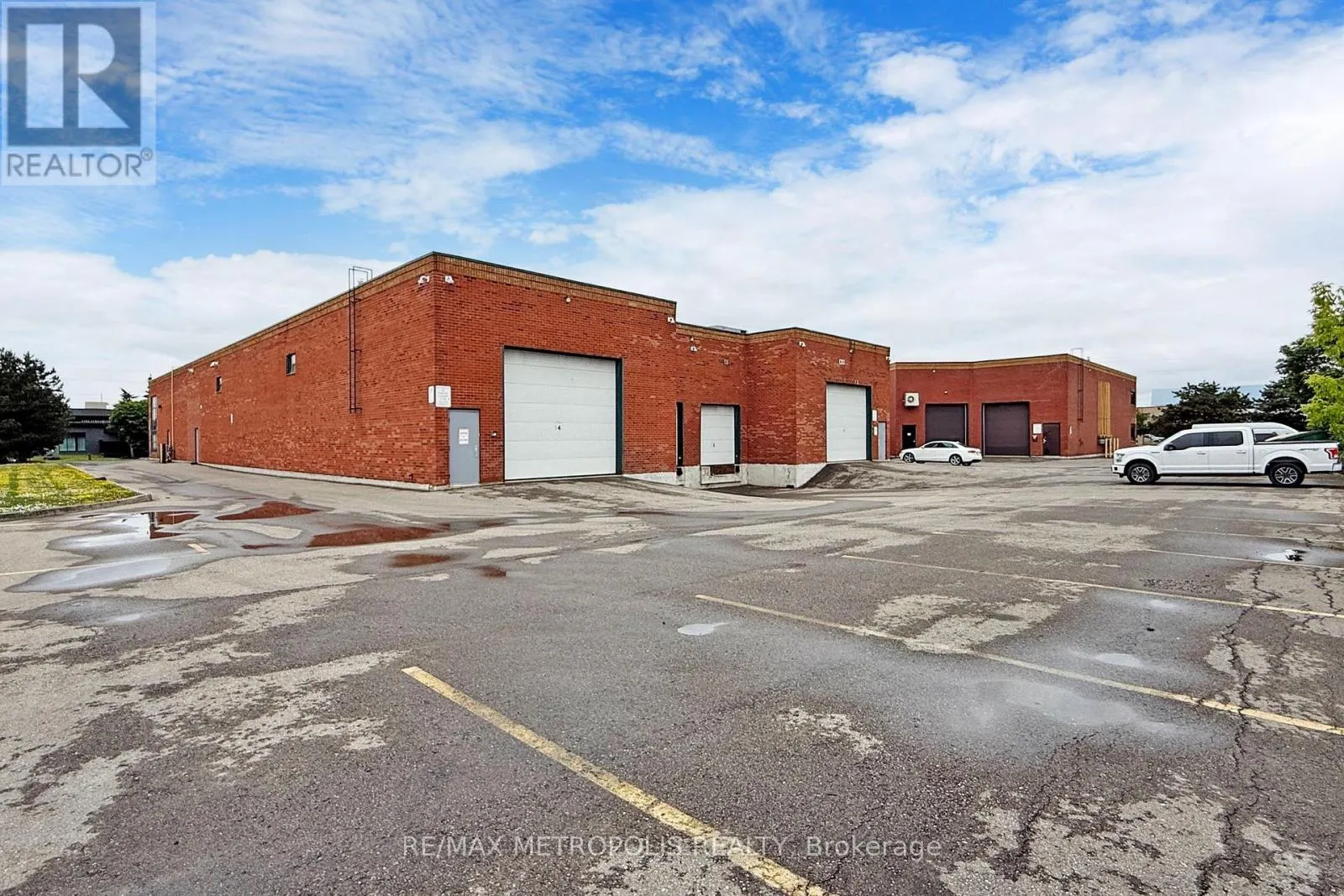 11 & 12 - 135 DEVON ROAD