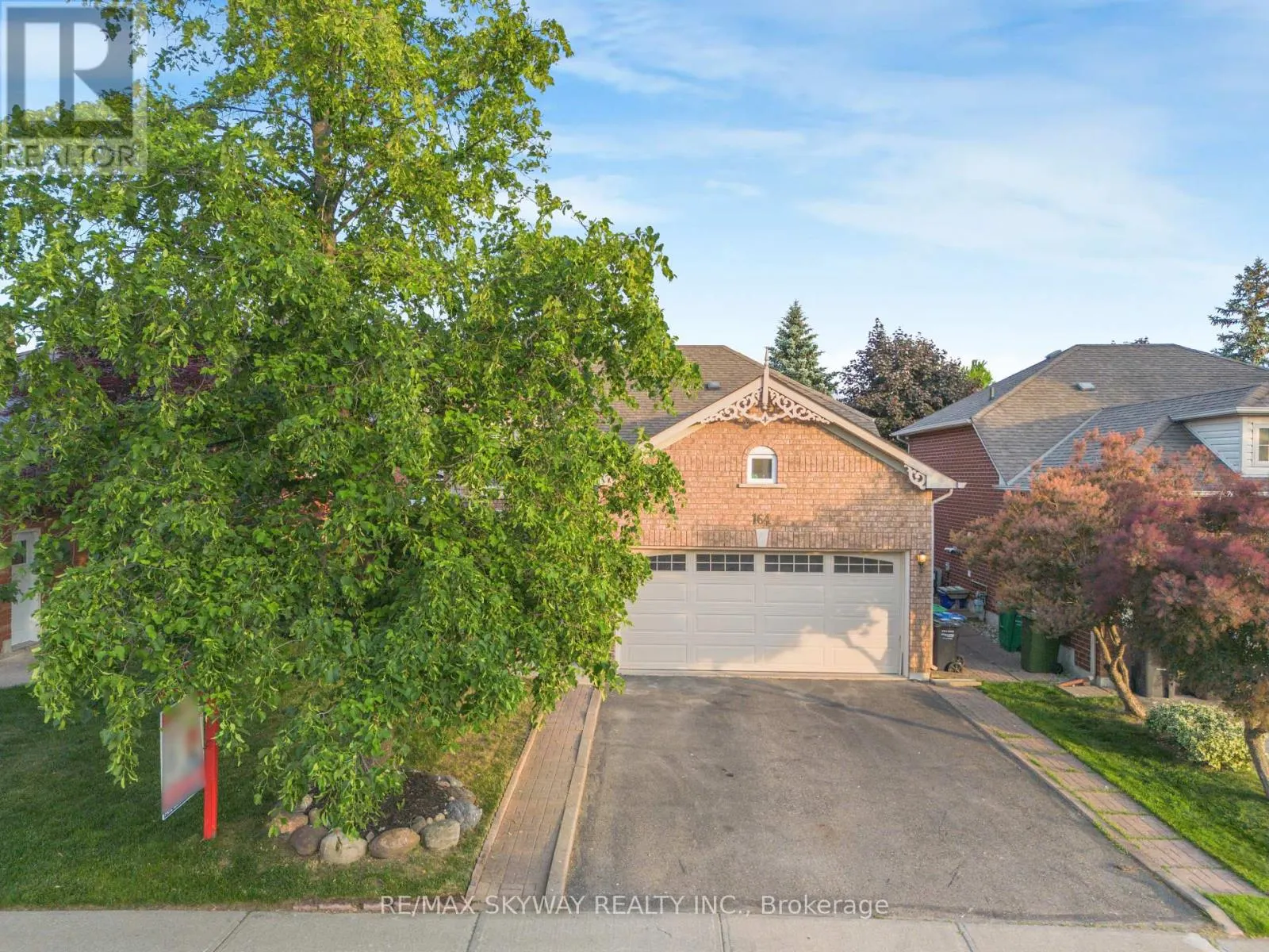 164 ROYAL VALLEY DRIVE
