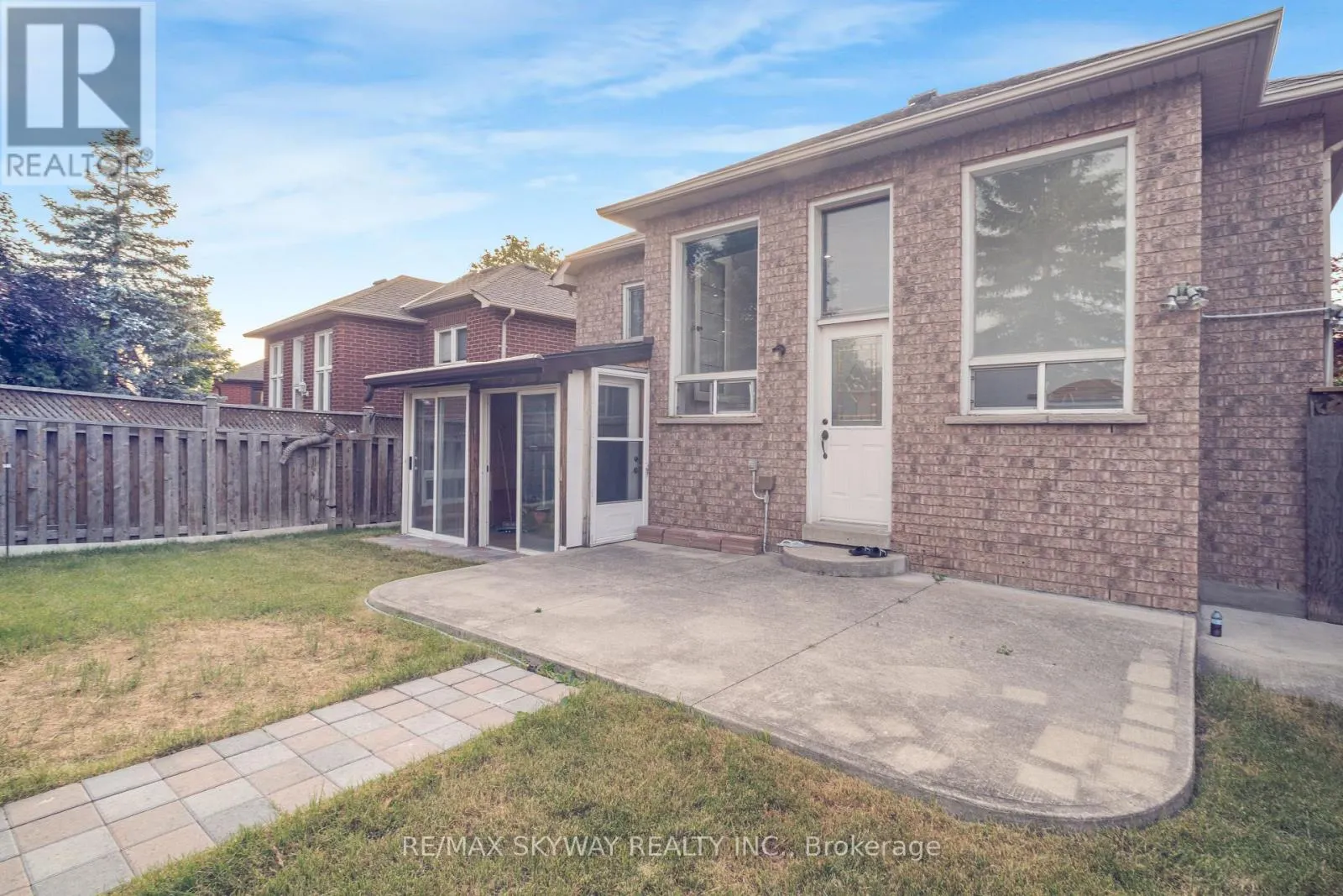 164 ROYAL VALLEY DRIVE