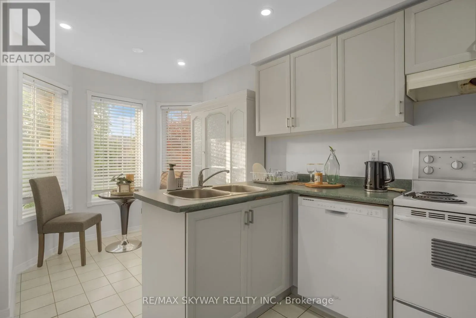 164 ROYAL VALLEY DRIVE
