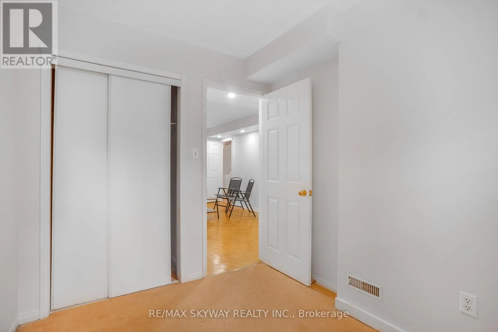 164 ROYAL VALLEY DRIVE