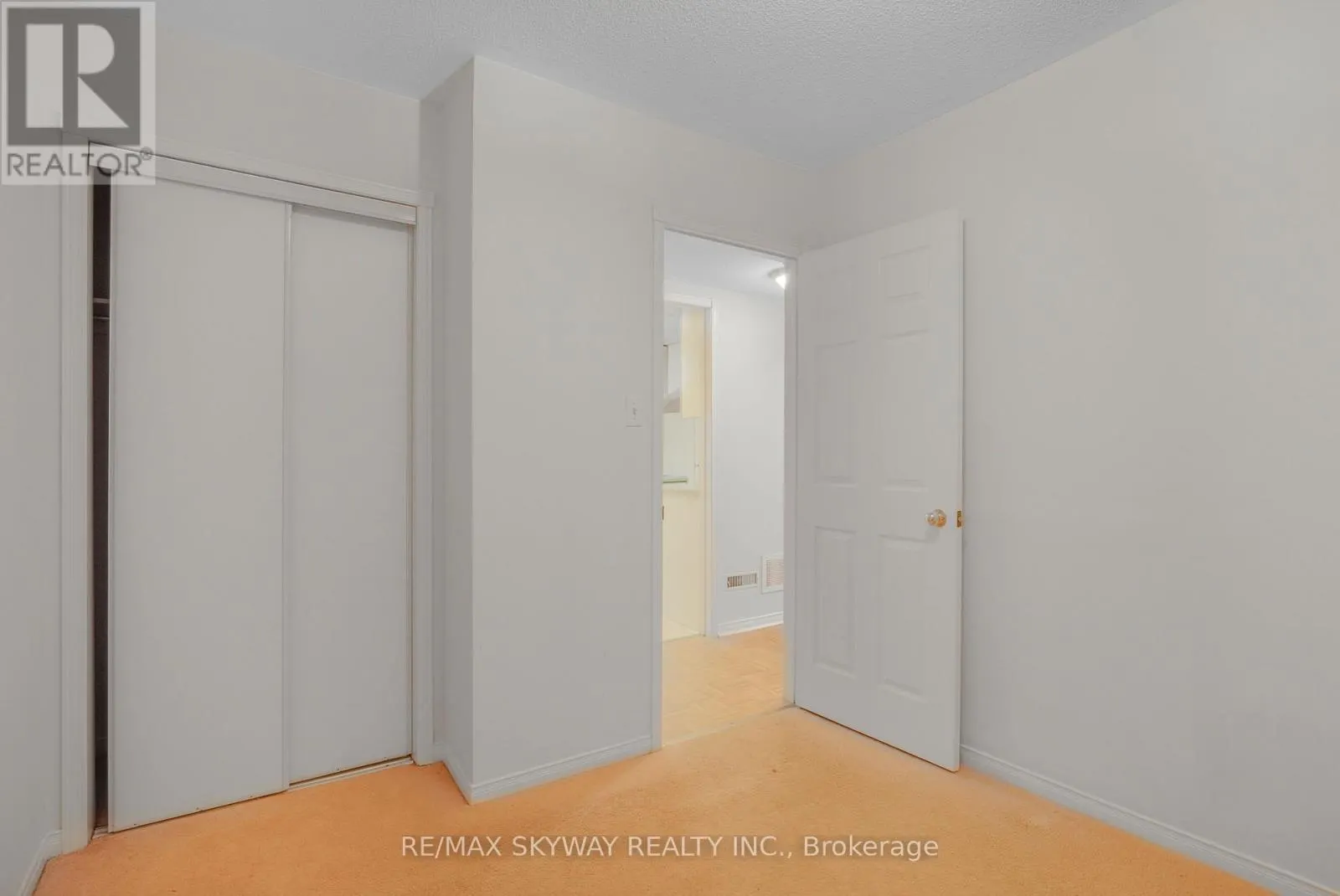 164 ROYAL VALLEY DRIVE