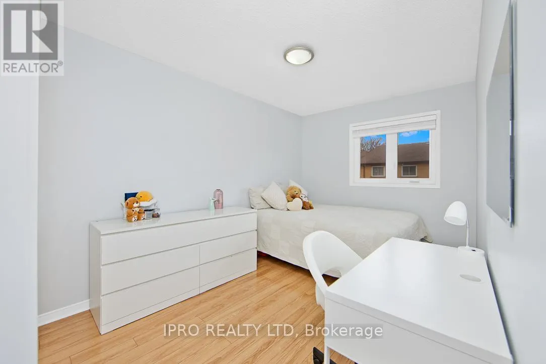 40 - 550 STEDDICK COURT