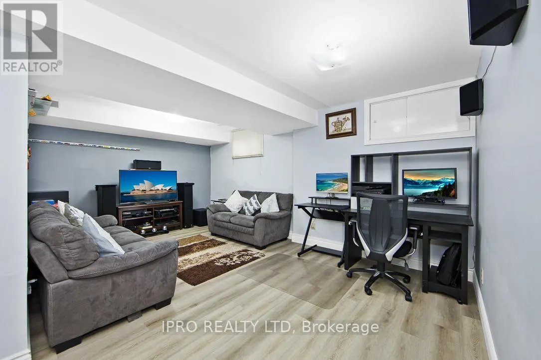 40 - 550 STEDDICK COURT